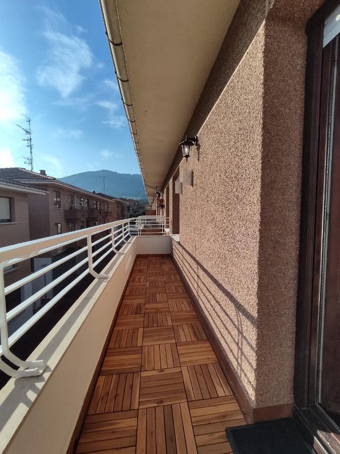 Acogedor Apartamento Junto A La Plaza 비얄사나데메나 외부 사진